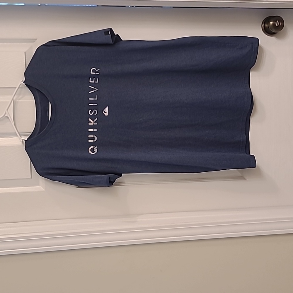 Quicksilver shirt